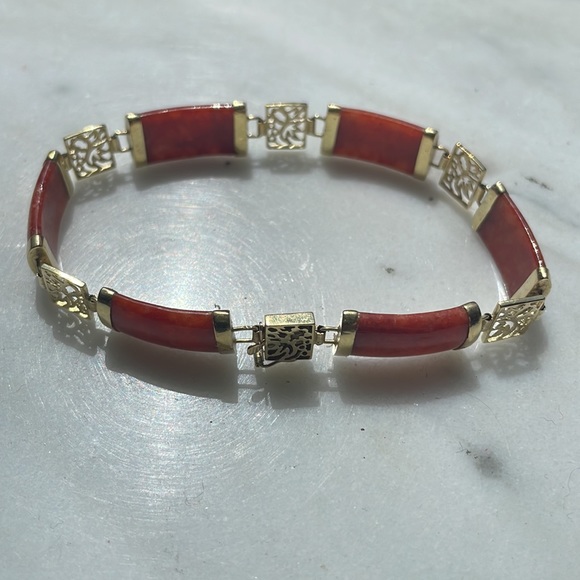 Red jadeite jade link bracelet 14k gold Chinese calligraphy - Picture 2 of 4